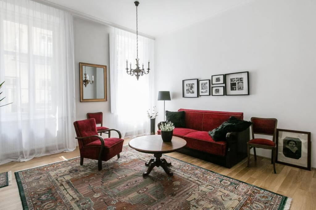 Your Gorgeous And Spacious Dream Home Free Parking Budapest Kültér fotó