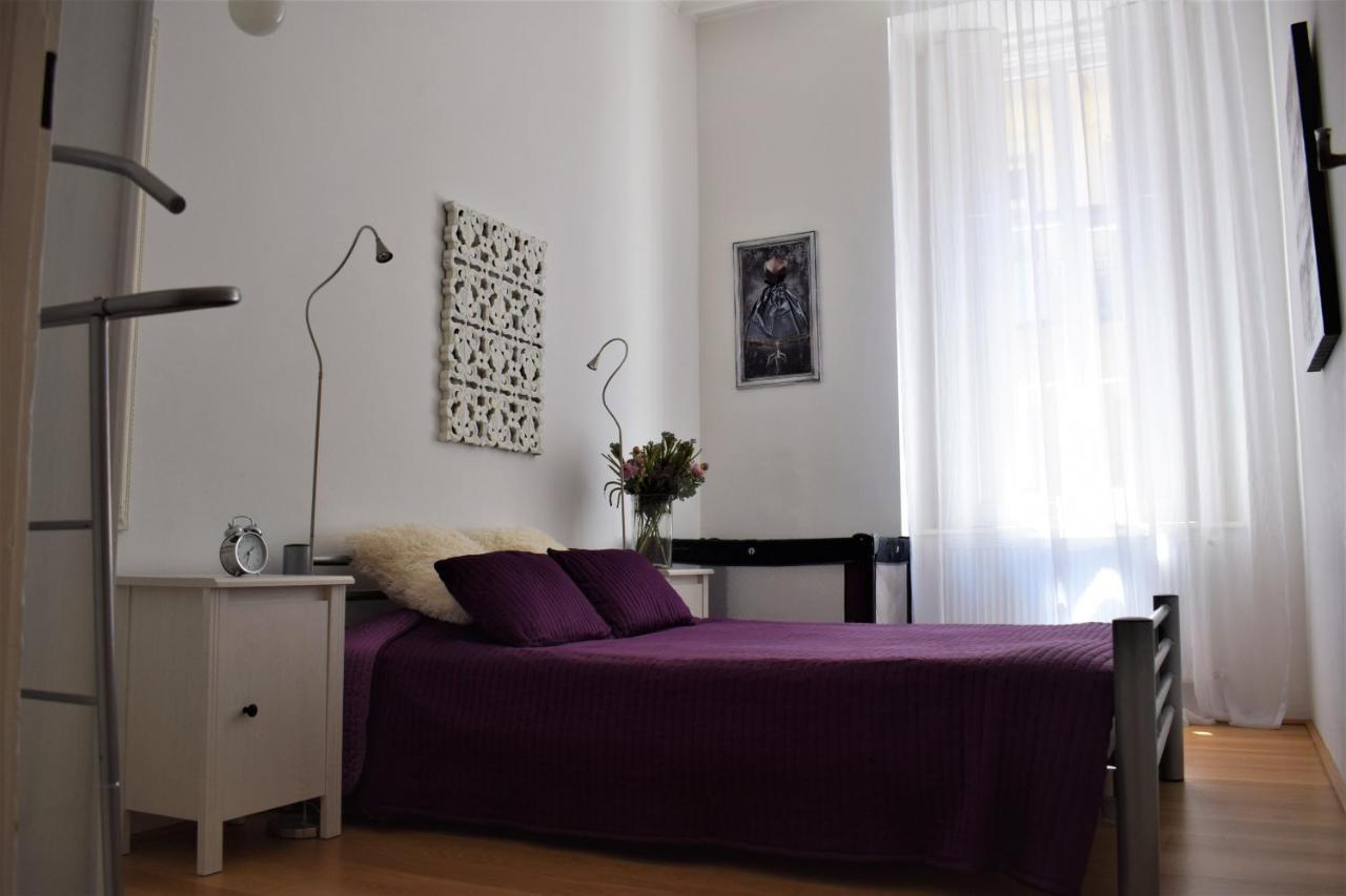 Your Gorgeous And Spacious Dream Home Free Parking Budapest Kültér fotó